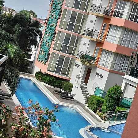 Lancris Residence Paranaque City Kültér fotó