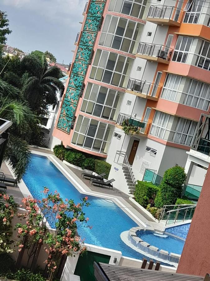 Lancris Residence Paranaque City Kültér fotó